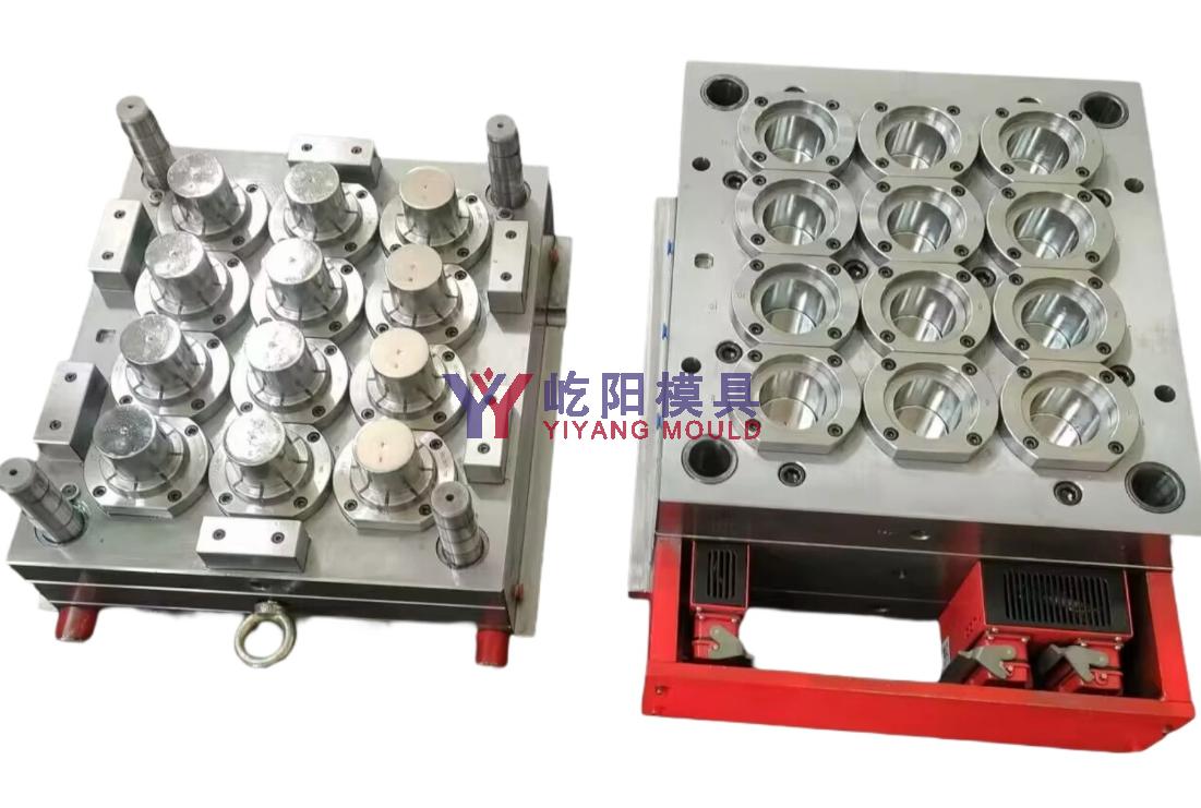 自喷式防锈剂模具 Mold for self-spraying rust preventive agent